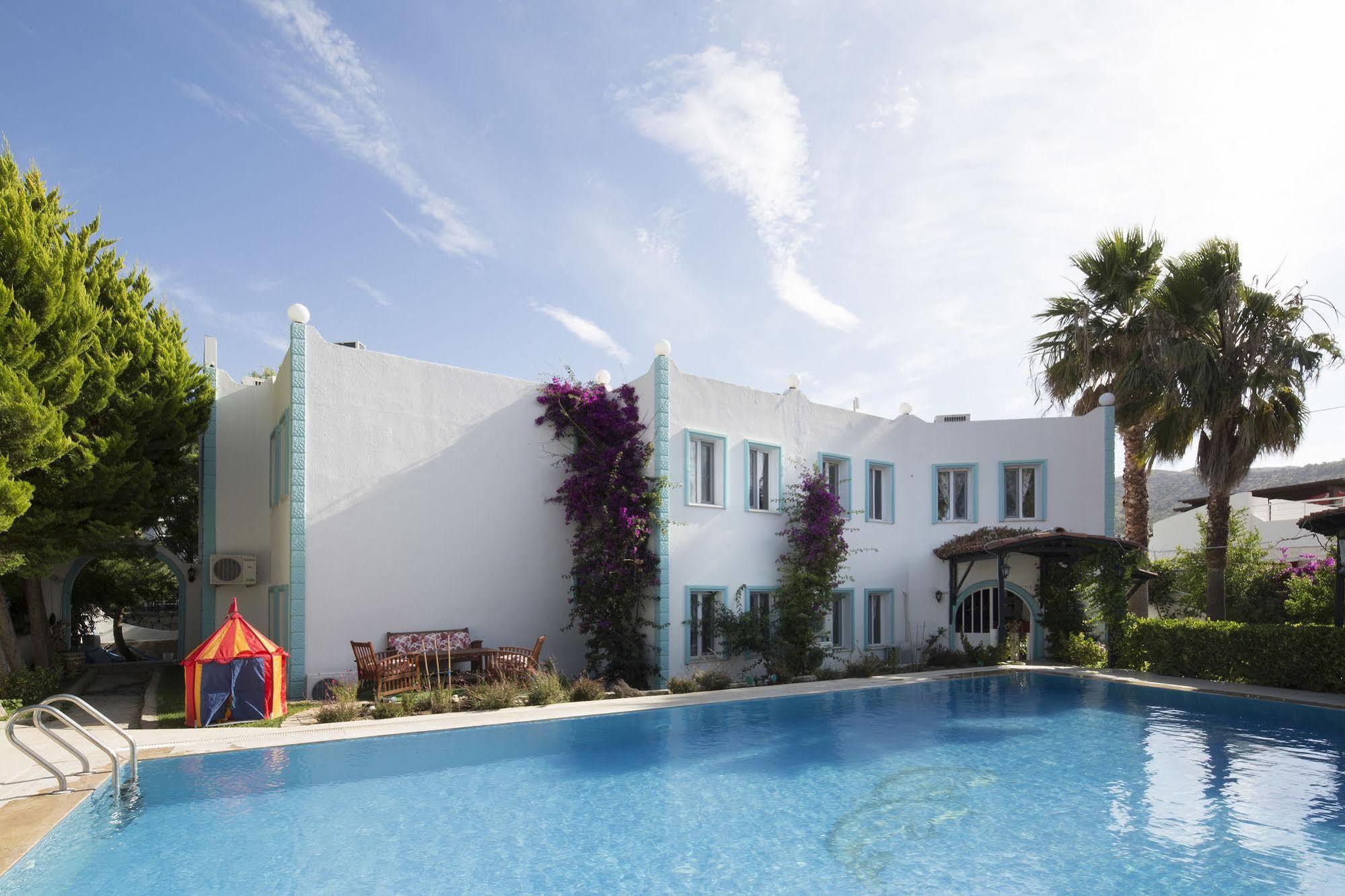 Istanbul Hotel Bodrum Тюркбюкю Экстерьер фото