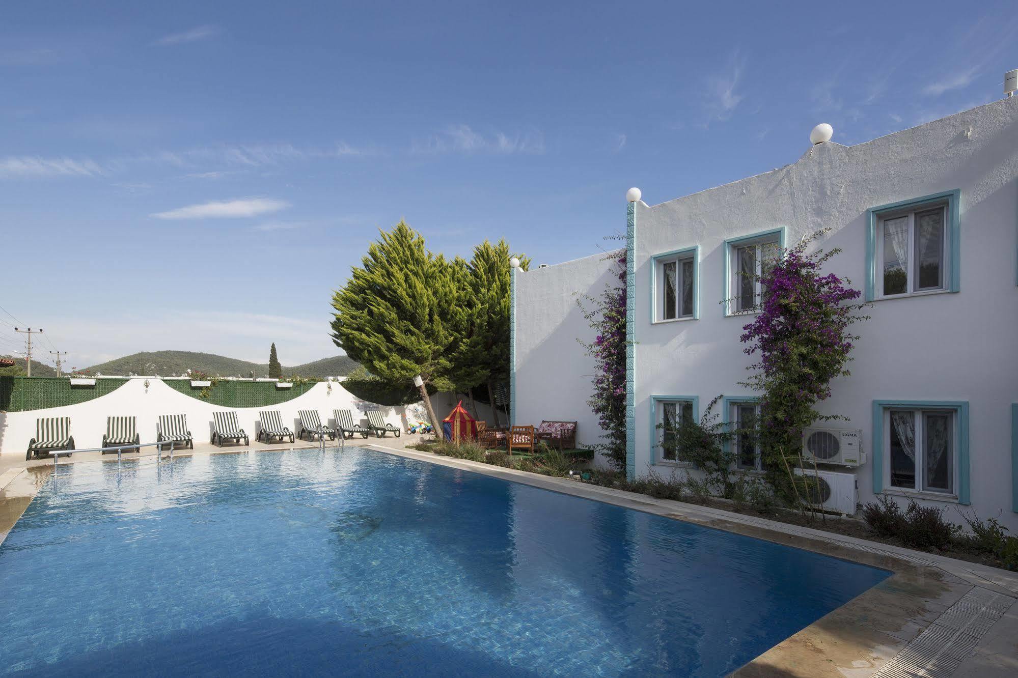 Istanbul Hotel Bodrum Тюркбюкю Экстерьер фото