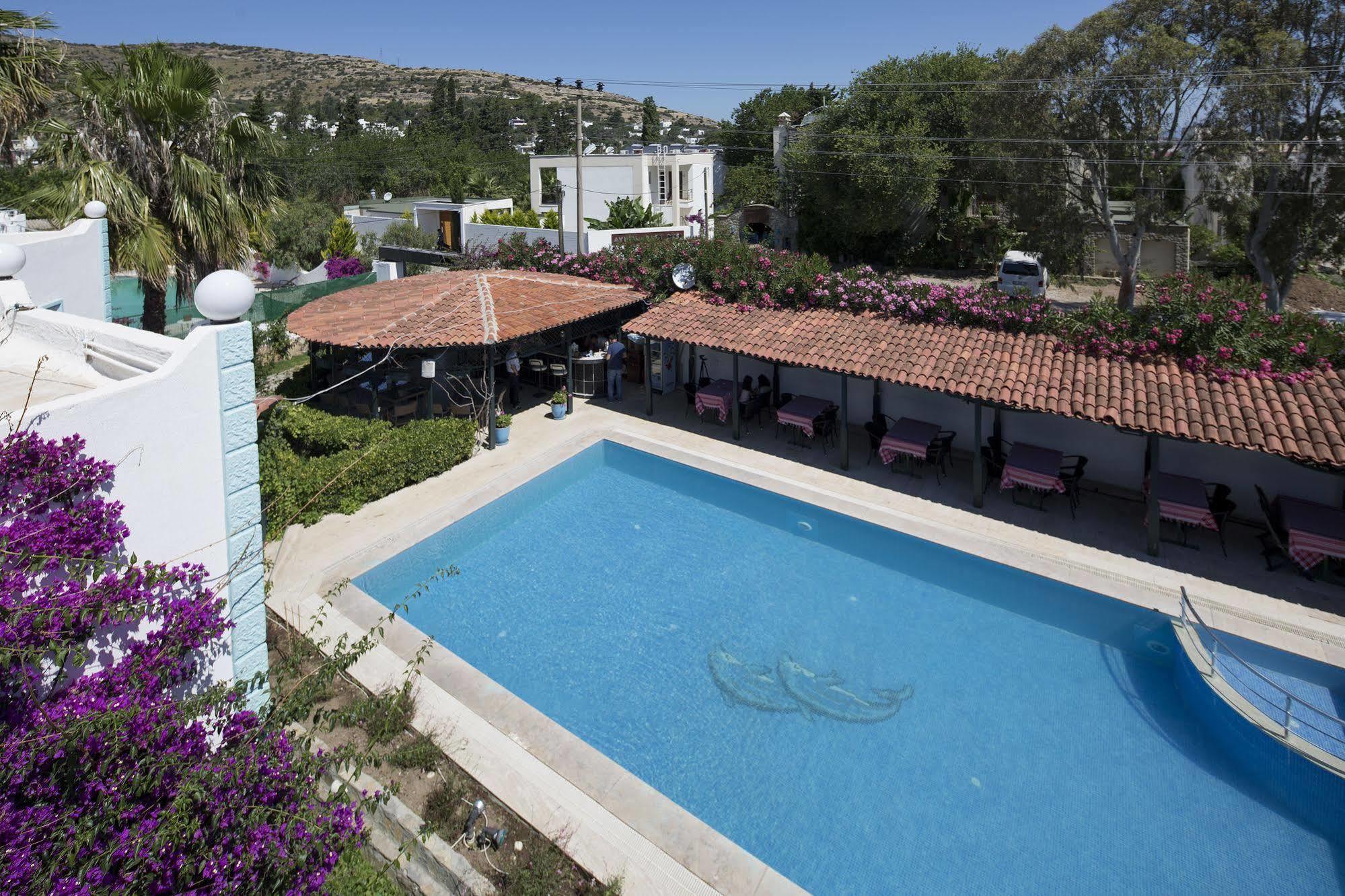 Istanbul Hotel Bodrum Тюркбюкю Экстерьер фото